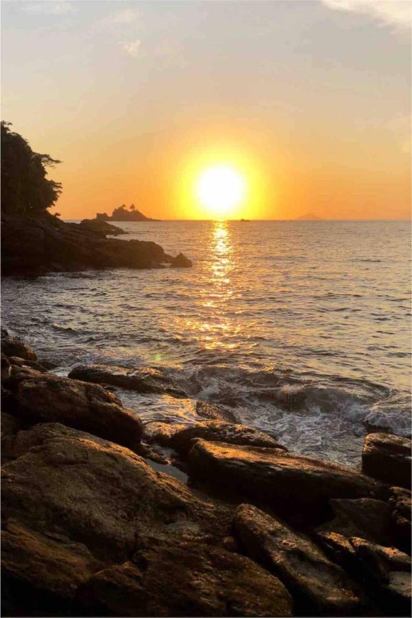 Casa-Sobrado Proximo A Balsa De Ilha Bela E Rodoviaria Hotel Sao Sebastiao  Ngoại thất bức ảnh